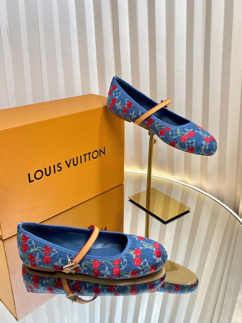 l0vis Vvtt0n low shoes